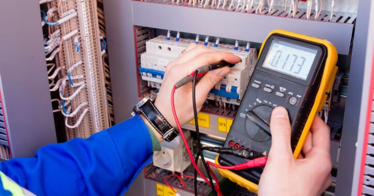 ITI Electrician Karne Ke Fayde